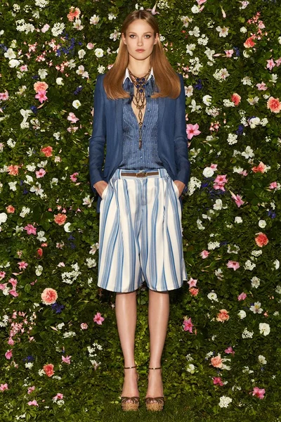 Look 33